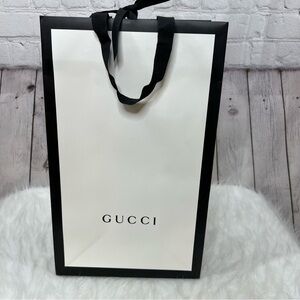 Gucci Shopping Bag Paper Authentic Gift Designer White Black